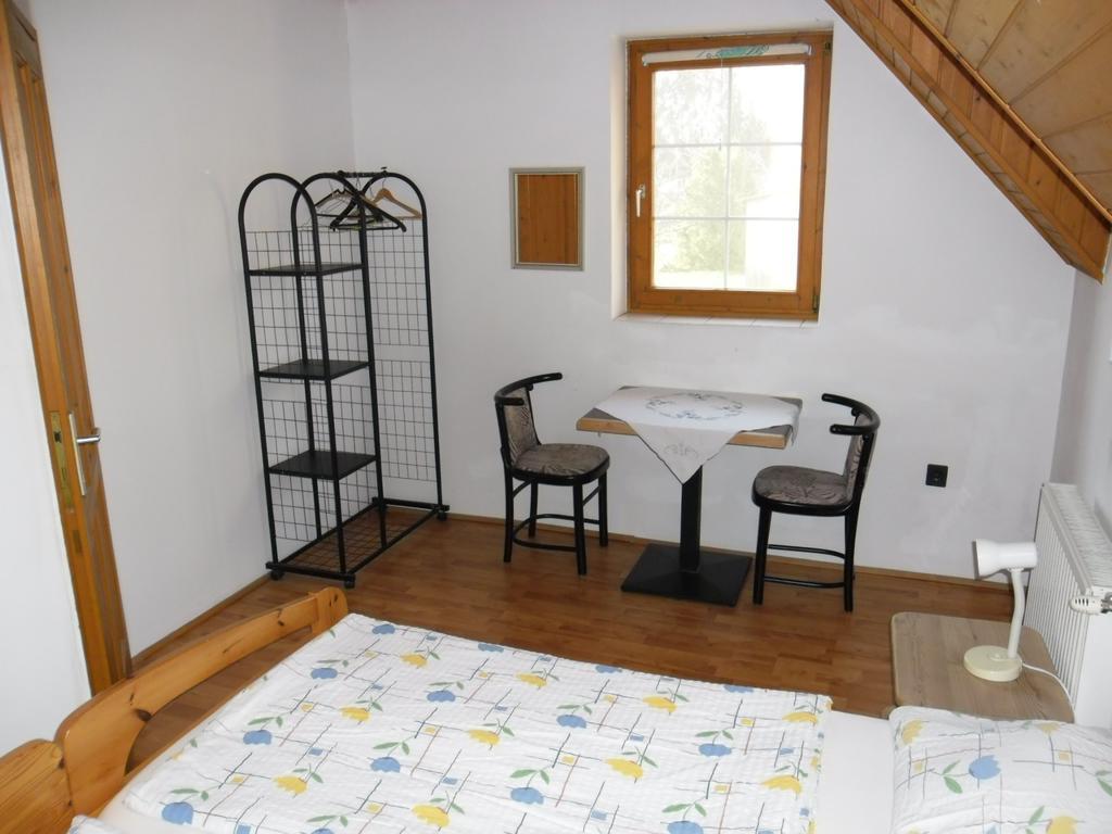 Pension Heidi Lenti Extérieur photo