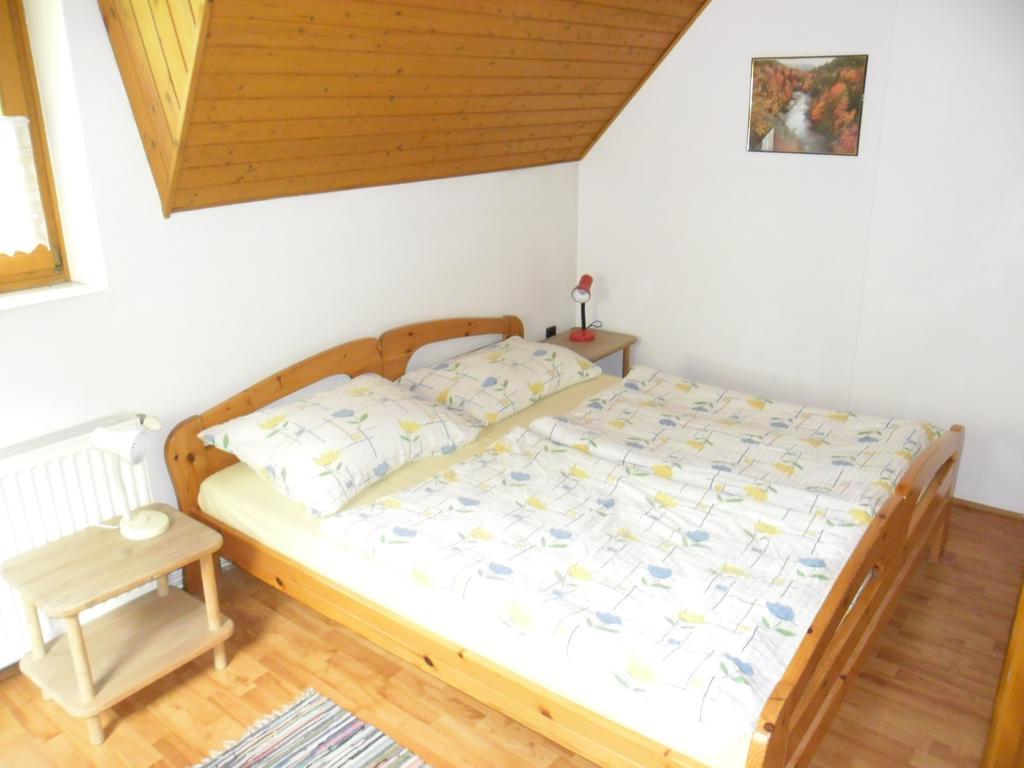 Pension Heidi Lenti Extérieur photo